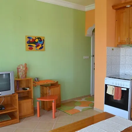 Apartament Jutta 2 *